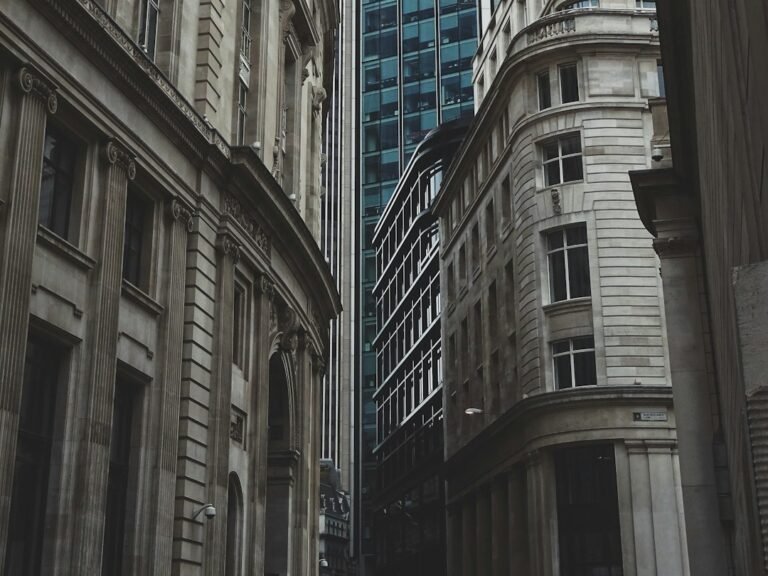 Contemporary illustrative London photograph, not a picture of the 1720 South Sea Bubble