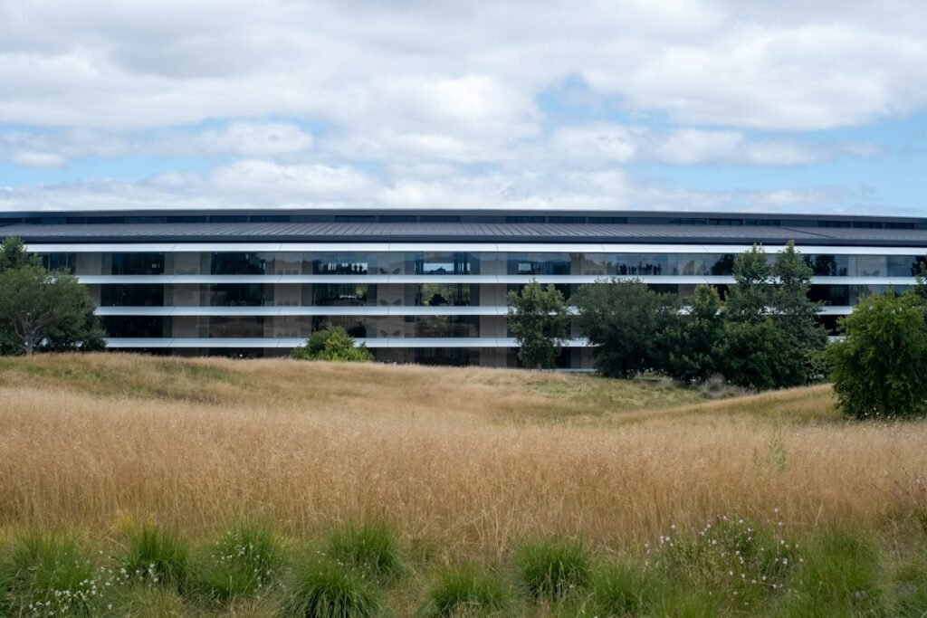 Illustrative bank location image; not historical evidence of the 2023 Silicon Valley Bank collapse